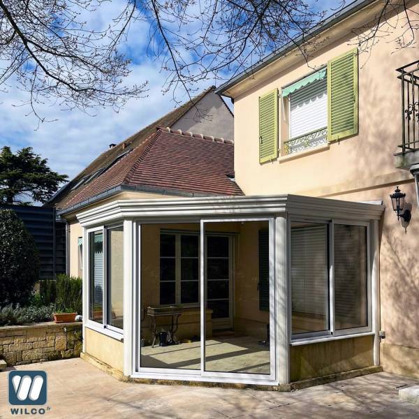 Véranda alu : veranda vitrée avec profilés en aluminium. Wilco Yvelines 78