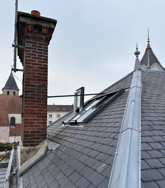 Fenêtres de toit : installation verrière velux à chambourcy (vue extérieure). Wilco Yvelines 78